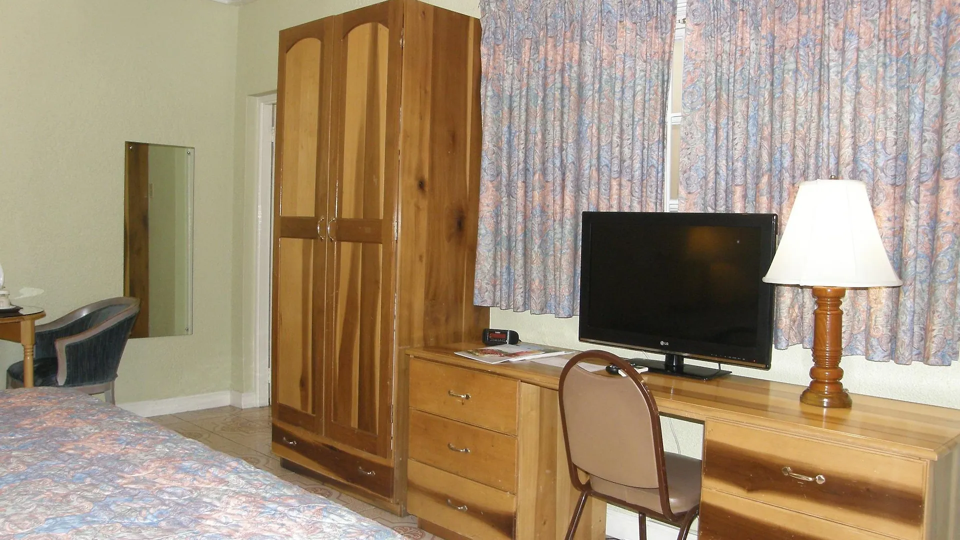Hotel Four Seasons Kingston