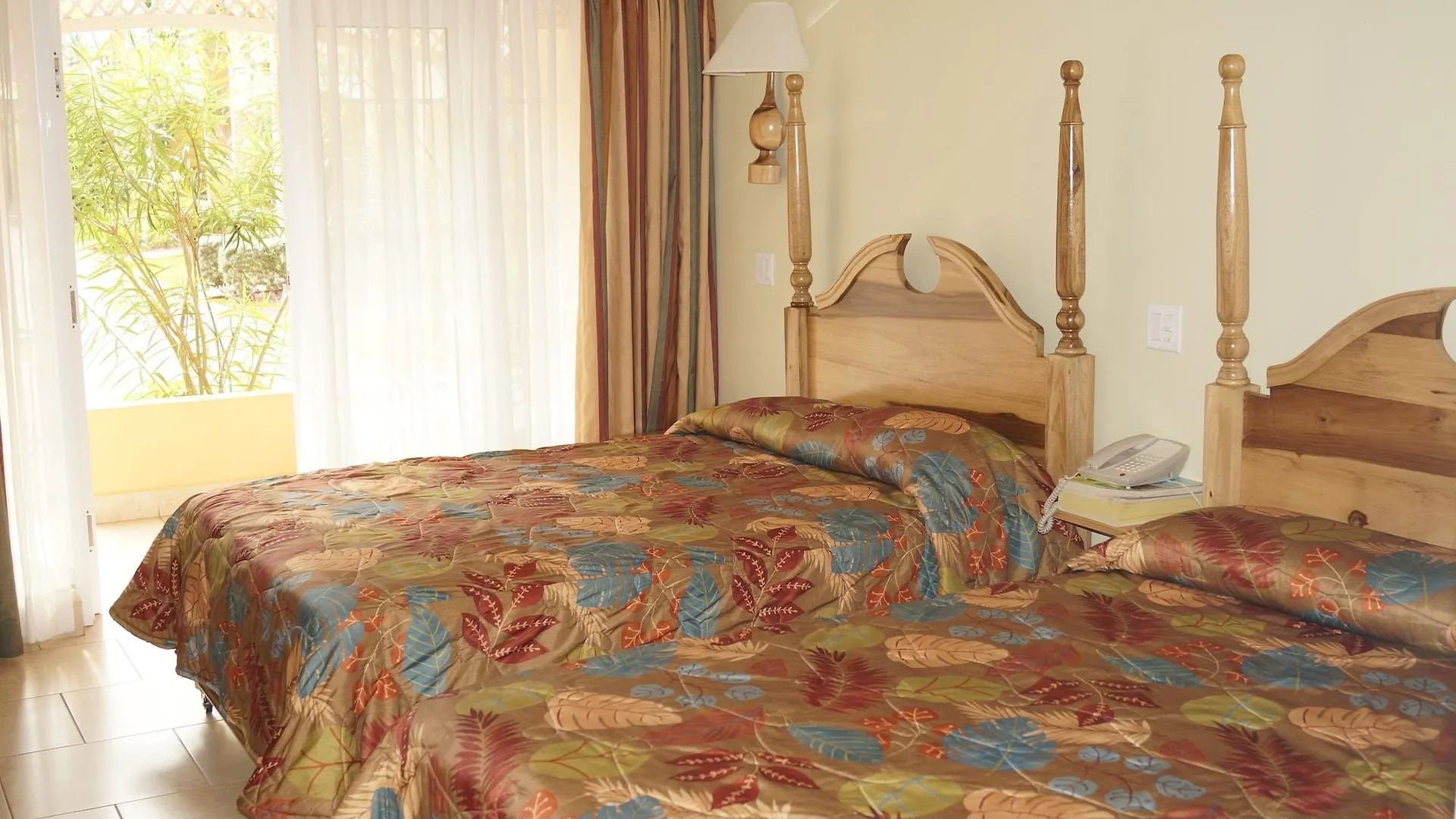 Hotel Four Seasons Kingston