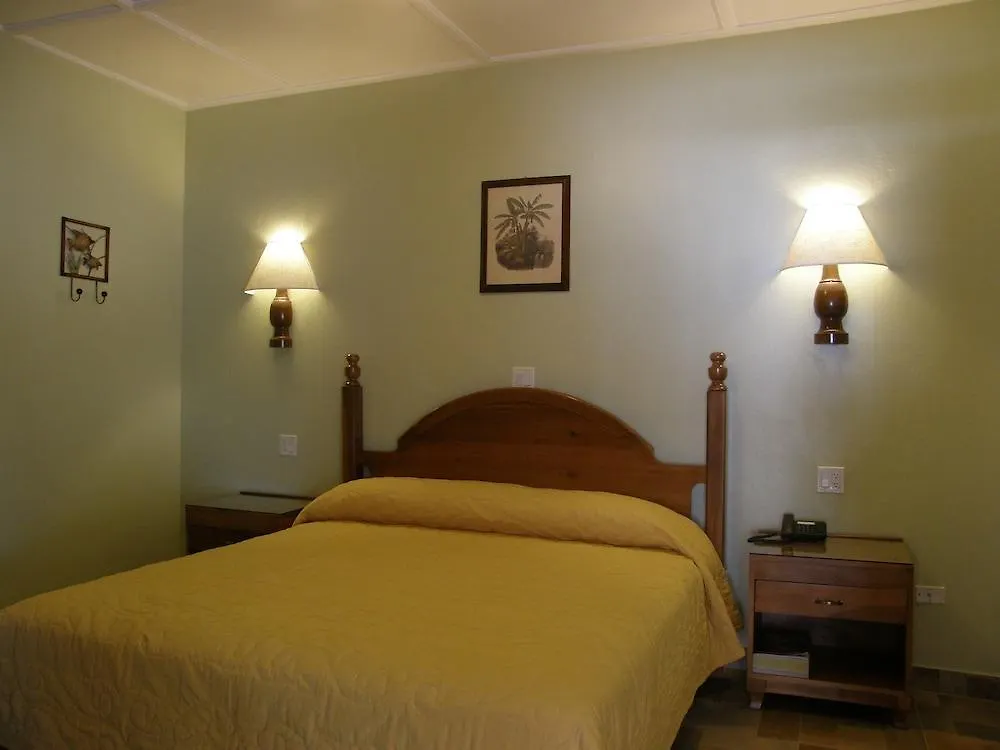 Hotel Four Seasons Kingston 3*,  Giamaica