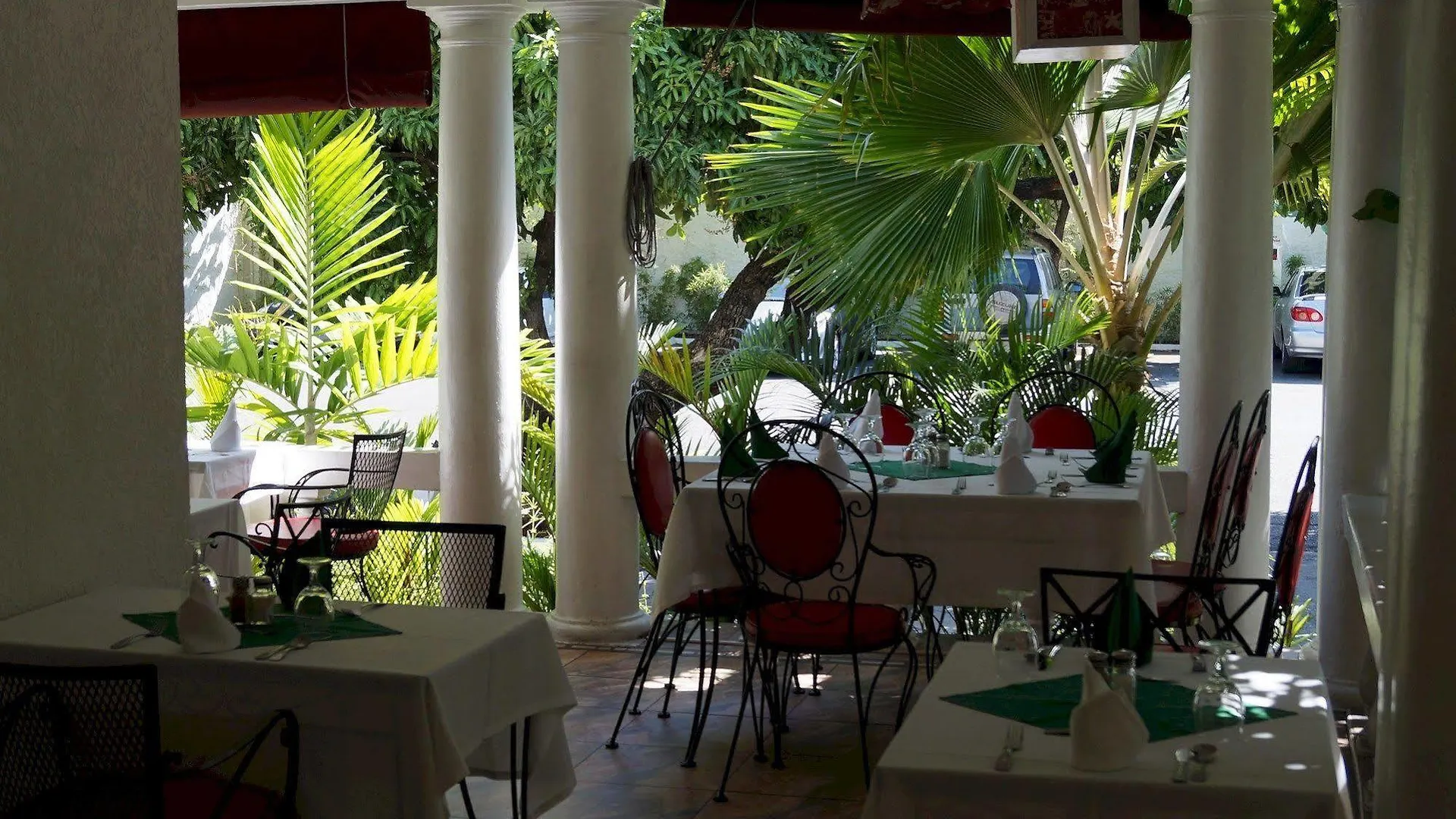 Hotel Four Seasons Kingston 3*,  Giamaica